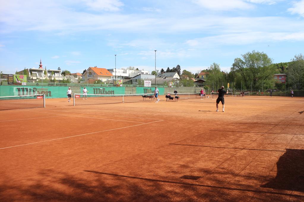 Centercourt Hotel Graz Zewnętrze zdjęcie